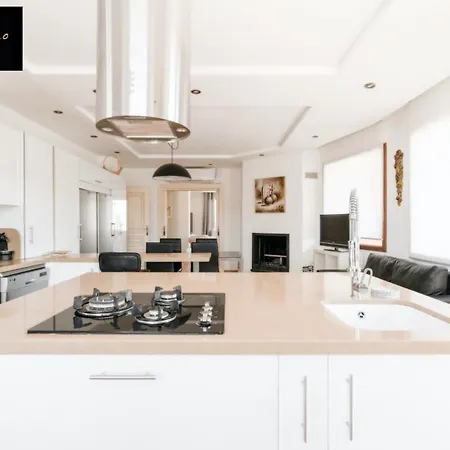 Corasao Luxury Villa *